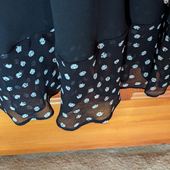 Talbots silk dress. - Picture 6 of 7